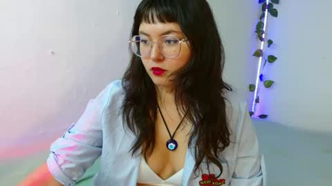 mily_baker online show from February 3, 2025, 12:25 am