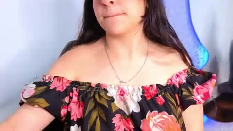 Snapshot of mily_lu chatting on July 6, 2026, 4:31 am mily online show from July 6, 2026, 4:31 am