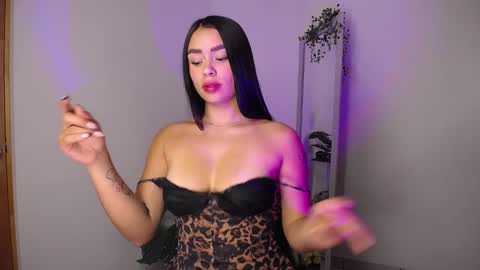 Mily Ortiz online show from February 3, 2026, 5:40 pm