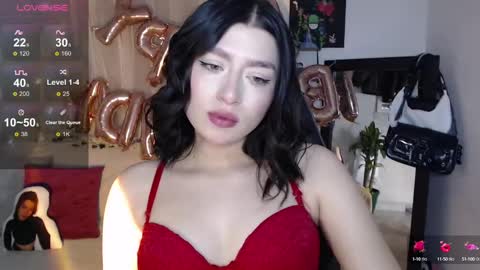 Mily online show from September 13, 2025, 11:15 pm