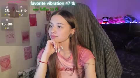 Snapshot of milyamess chatting on June 23, 2026, 5:33 pm Emily online show from June 23, 2026, 5:33 pm