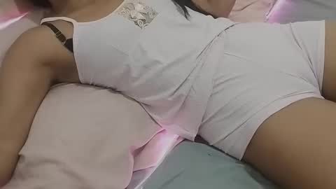 mimi2344 online show from March 13, 2026, 11:33 pm