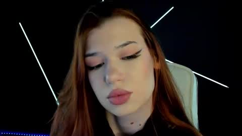 Mimi  online show from December 17, 2025, 4:29 am