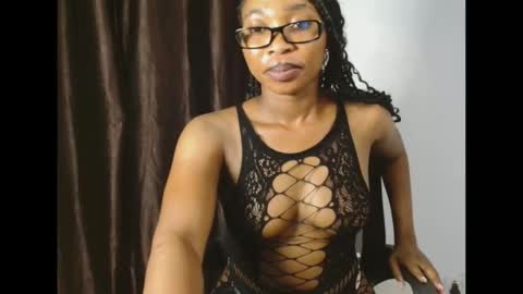 mimi online show from January 31, 2026, 9:46 pm