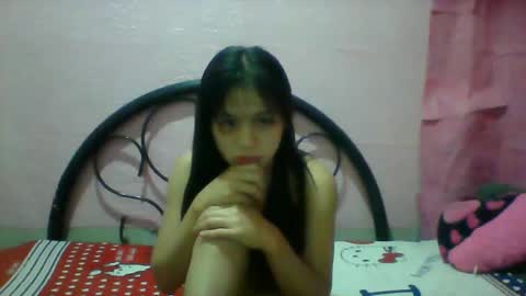 mimiyolove online show from March 5, 2025, 12:00 pm