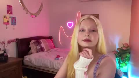 mimsymarlo online show from February 16, 2025, 7:16 pm