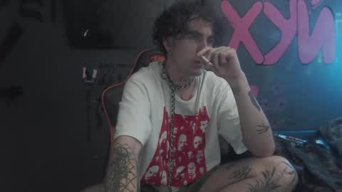 Max online show from September 24, 2025, 3:04 pm