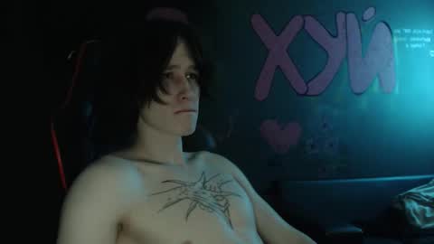 Max online show from November 25, 2025, 12:21 am