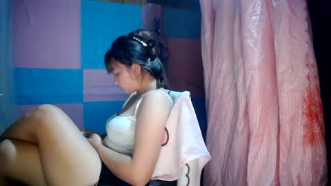 Snapshot of min_baby chatting on July 30, 2026, 2:10 am min_baby online show from July 30, 2026, 2:10 am