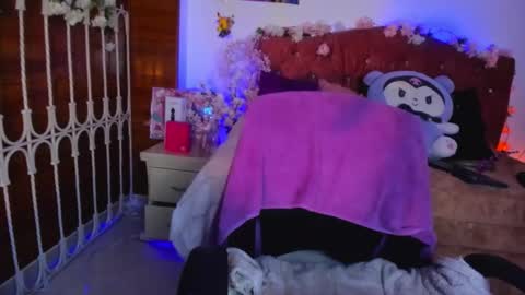 minami_nakamura online show from October 29, 2025, 10:17 am