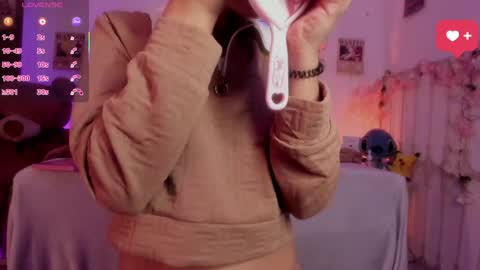 Snapshot of minami_nakamura chatting on April 30, 2026, 1:12 am minami_nakamura online show from April 30, 2026, 1:12 am