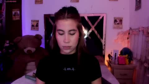 Snapshot of minami_nakamura chatting on May 15, 2026, 4:30 am minami_nakamura online show from May 15, 2026, 4:30 am