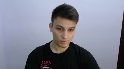 MINATO online show from December 18, 2024, 10:57 pm