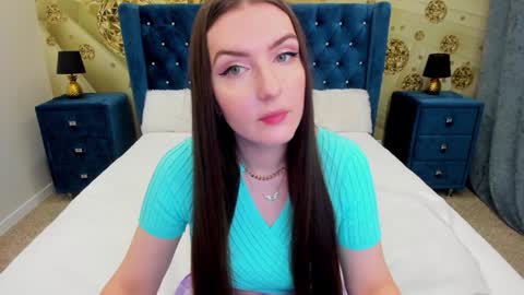 minchelskatrina online show from January 31, 2025, 1:23 pm