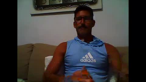 Snapshot of mindthestep chatting on February 19, 2025, 8:10 pm MIND online show from February 19, 2025, 8:10 pm