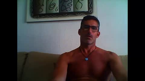 Snapshot of mindthestep chatting on September 28, 2025, 3:17 pm MIND online show from September 28, 2025, 3:17 pm