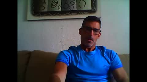 Snapshot of mindthestep chatting on October 18, 2025, 10:05 am MIND online show from October 18, 2025, 10:05 am