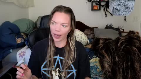 Snapshot of mindymars chatting on January 20, 2025, 3:39 pm Mindy Mars online show from January 20, 2025, 3:39 pm
