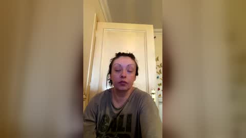 please subscribe to my fansly  please no video or photos must be recorded or re sold online show from May 8, 2026, 11:48 am