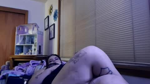 mindyourvib3z online show from July 28, 2026, 5:36 am
