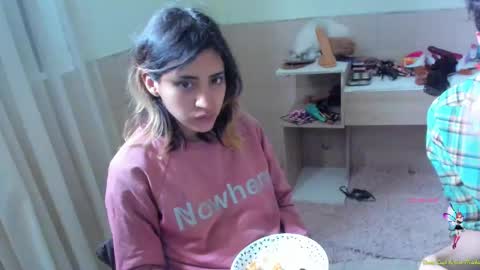 Amber online show from September 17, 2025, 7:59 pm