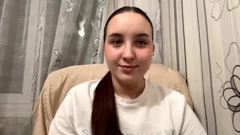 Daisy online show from October 27, 2025, 4:44 pm