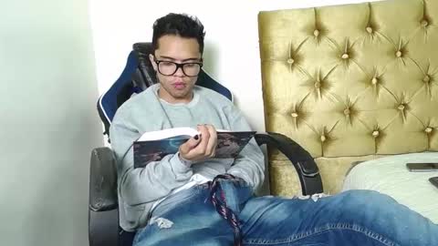 Minho Reyes online show from November 29, 2025, 5:05 pm