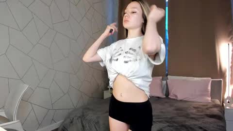 Allice online show from February 12, 2026, 1:44 am