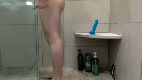 minigingersnap online show from April 26, 2026, 8:01 am