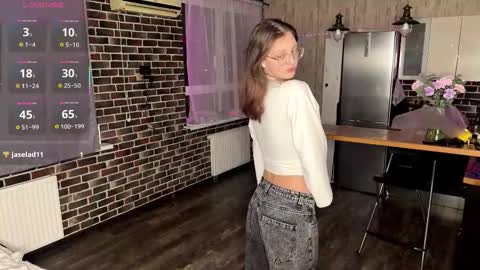 Asti online show from March 15, 2026, 4:13 pm