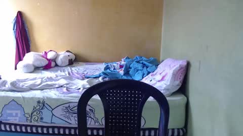 Andrea online show from October 4, 2025, 3:10 pm