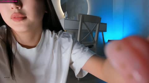 minnie_jin online show from September 9, 2025, 2:16 pm