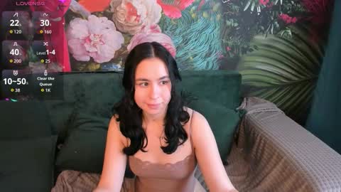 Minnie online show from December 21, 2025, 8:16 pm