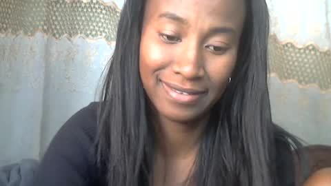 Snapshot of minouch211907 chatting on July 12, 2026, 9:33 am minouch211907 online show from July 12, 2026, 9:33 am