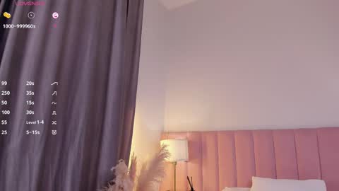 Snapshot of mintlackey chatting on May 3, 2026, 11:38 am Lianna online show from May 3, 2026, 11:38 am