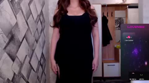 Snapshot of minty_dazee chatting on June 27, 2026, 11:48 am Dasha online show from June 27, 2026, 11:48 am