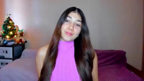Snapshot of mira_bloempje chatting on February 2, 2025, 12:57 pm Mira online show from February 2, 2025, 12:57 pm