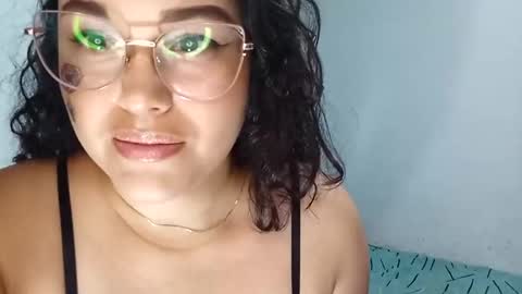 mira_cherry online show from October 26, 2025, 5:46 am