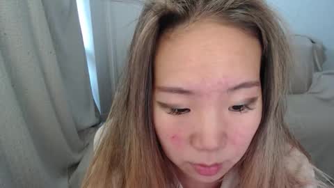 mira_g online show from September 20, 2025, 8:59 am