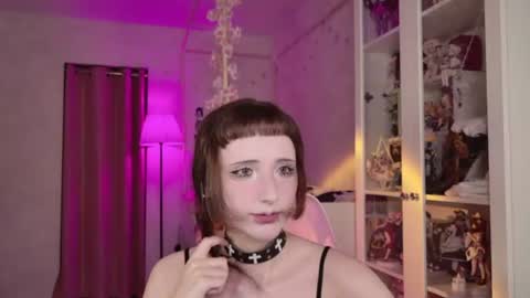 Snapshot of mira_jadee chatting on June 21, 2026, 3:14 pm Mira online show from June 21, 2026, 3:14 pm