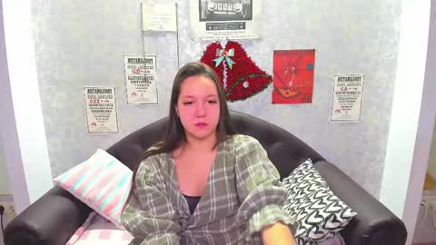 Mira online show from December 25, 2024, 2:03 am