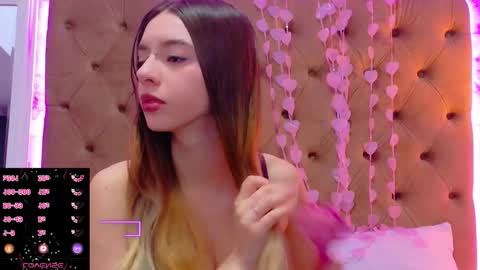 mira_lynxx online show from March 12, 2026, 5:24 am