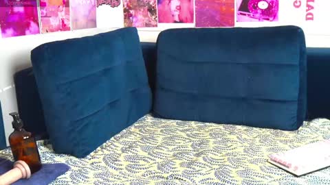 Snapshot of mira_milf chatting on January 6, 2025, 8:14 am Mira online show from January 6, 2025, 8:14 am