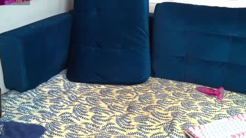 Snapshot of mira_milf chatting on January 14, 2025, 8:20 am Mira online show from January 14, 2025, 8:20 am