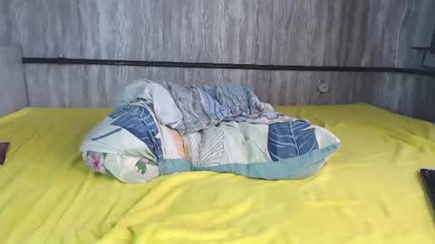 Snapshot of mira_one_ chatting on June 29, 2026, 10:15 am mira_one_ online show from June 29, 2026, 10:15 am