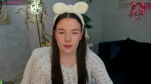 Mira online show from January 17, 2026, 3:22 am