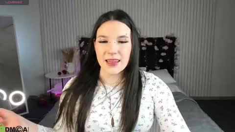 Mira online show from January 18, 2026, 11:14 am