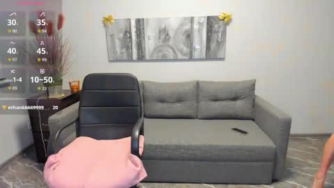 Snapshot of mira_whitme chatting on May 11, 2026, 12:00 pm Mira online show from May 11, 2026, 12:00 pm