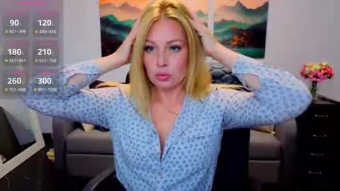 Snapshot of mira_whitme chatting on May 20, 2026, 12:00 pm Mira online show from May 20, 2026, 12:00 pm