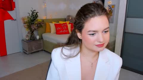 Emma online show from February 5, 2025, 10:08 am